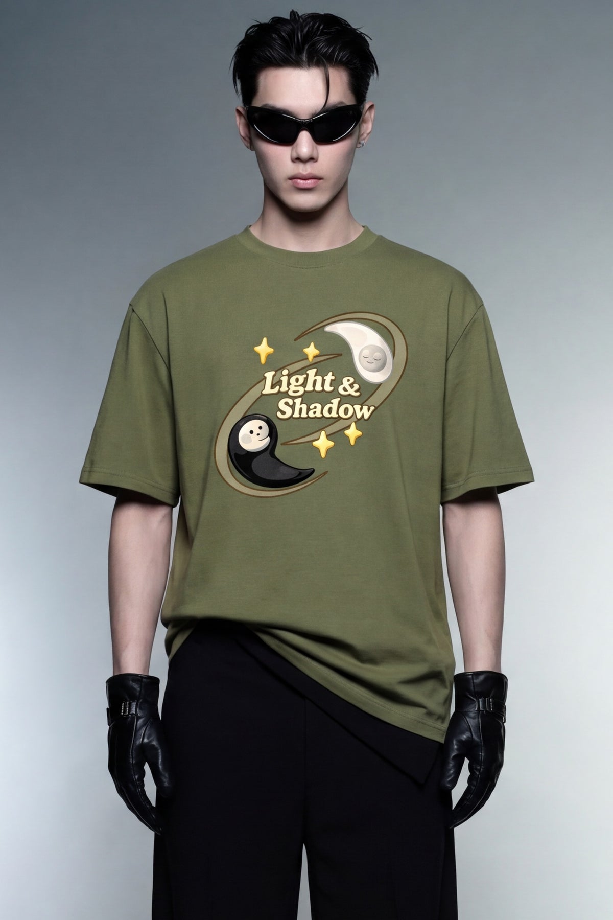 off-supply-shadow-orbit-t-shirt-olive model front